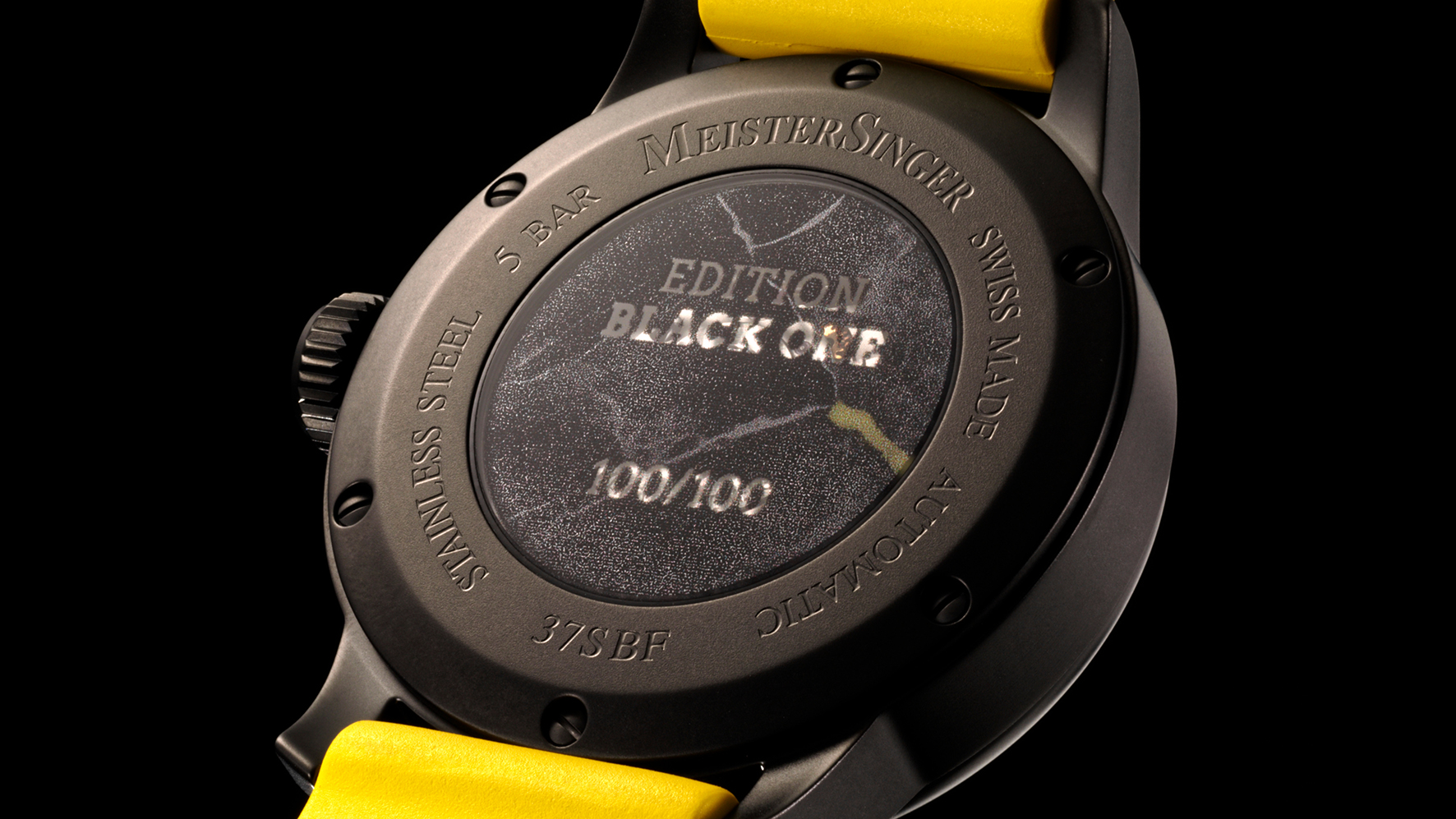 MeisterSinger_Edition_Black_One_Caseback_Landscape_high_res_Kopie.jpg