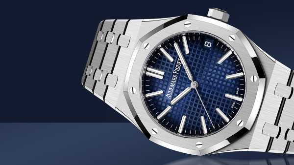 Audemars Piguet - Royal Oak Japan Edition